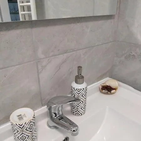 Nostalgia A In 50 Metres From The Sea Апартаменты