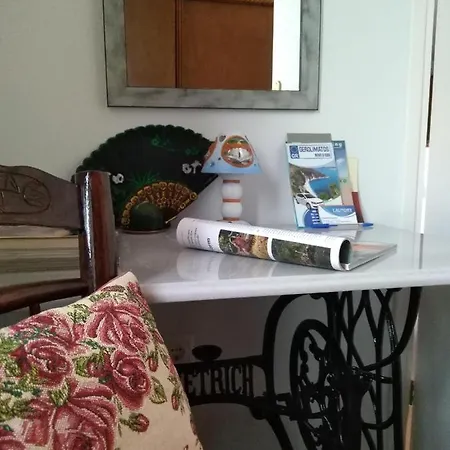 Апартаменты Nostalgia A In 50 Metres From The Sea Сами