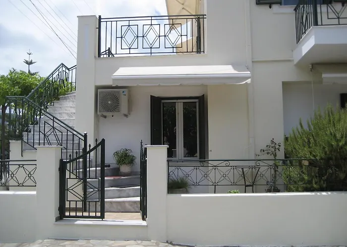 Διαμέρισμα Nostalgia A In 50 Metres From The Sea *