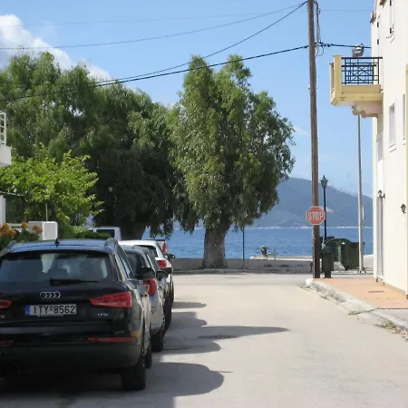 Apartment Nostalgia A In 50 Metres From The Sea