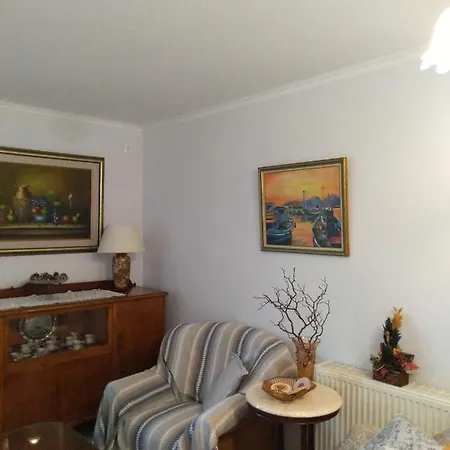 Apartmán Nostalgia A In 50 Metres From The Sea